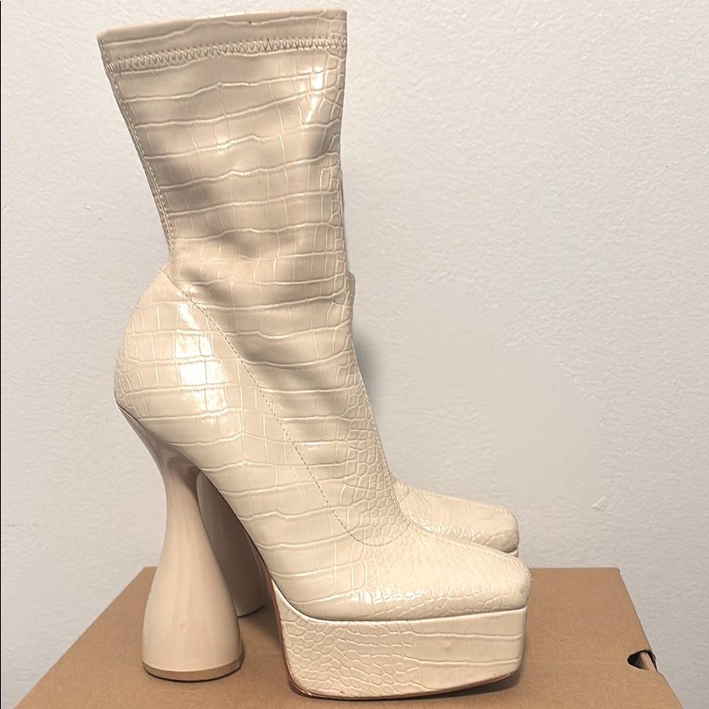 Elegant Cream Platform Boots